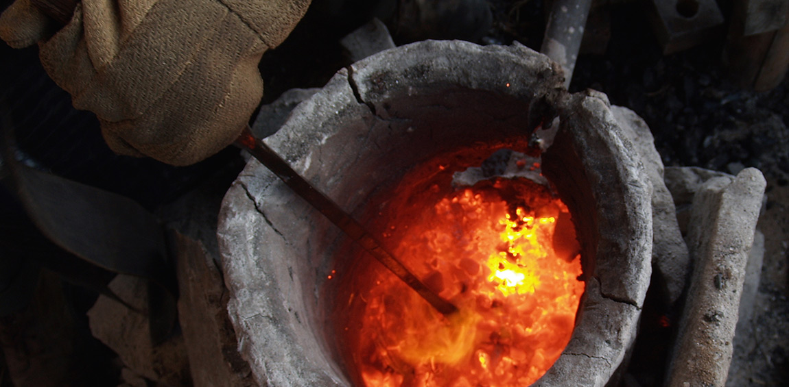 100 Bloomery Iron Smelts: Presenting the Data Web Linked Tables