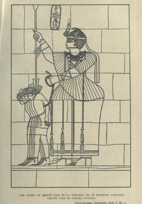 Königin von Meroe, Erbauerin der Pyramide Nr. 6, matrilineare Erbfolge. Quelle : Lepsius, Denkmäler V, Blatt 40. In : Ernest Wallis Budge, Sudan, Vol. 1, London 1907, S. 375. In public domain, Gemeinfrei.